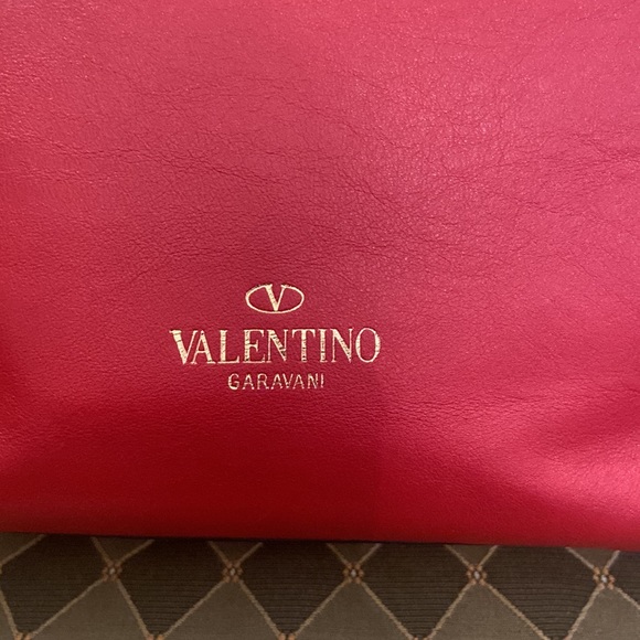 Authentic Valentino Garavani Rockstud bag - Picture 3 of 11